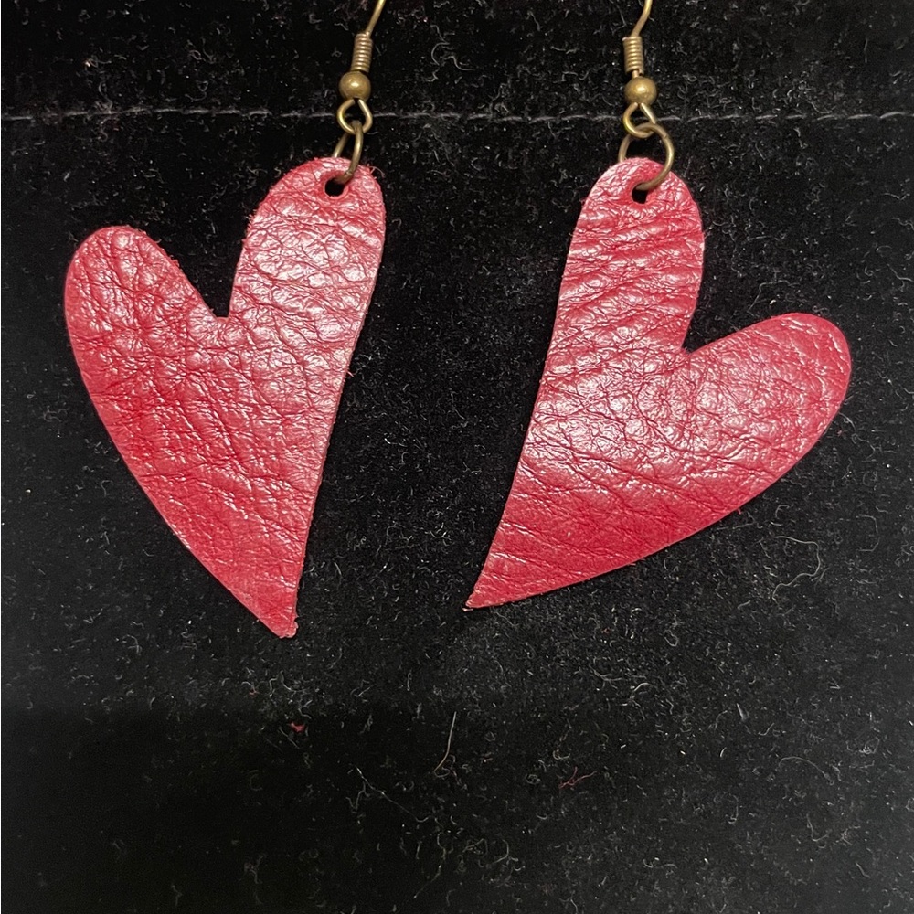Heart shaped leather earrings. Perfect for Valentine’s Day.
